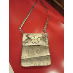龙江特产 大鱼皮包 街津口乡伊玛哈鱼皮传统工艺  包邮