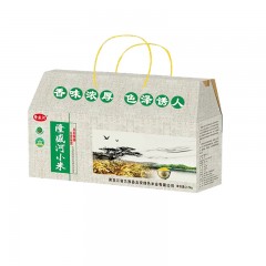 龙江特产 隆盛河小米 450g*6袋/盒 小米粥黄粘适口，唇齿浓香，香味浓郁 包邮