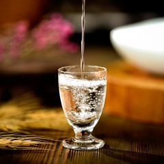 【特惠商品】伊春特产 粮滨纯酿盒装52℃清香型 450ml 纯粮酿造，酒味醇正  包邮