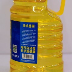 黑龙江特产 黑土知青大豆色拉油 1.8L*2桶 精炼油品清澈透亮，煎炒少油烟 包邮