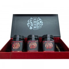【特惠商品】虎林市特产 盛山堂黑蜂雪蜜礼盒 500g*3瓶 色泽晶莹，醇厚甘甜 包邮